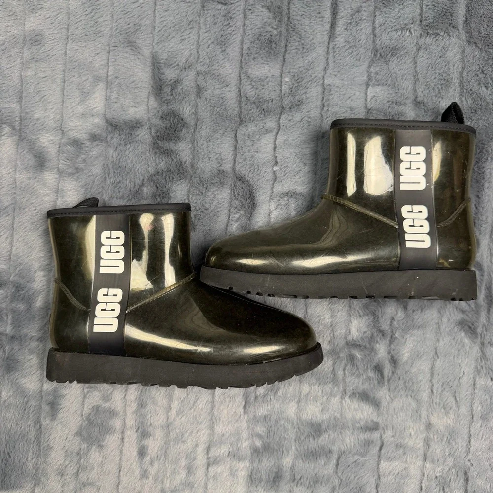 UGG Classic Clear Mini Boots Womens 7 Black Waterproof Logo 1113190